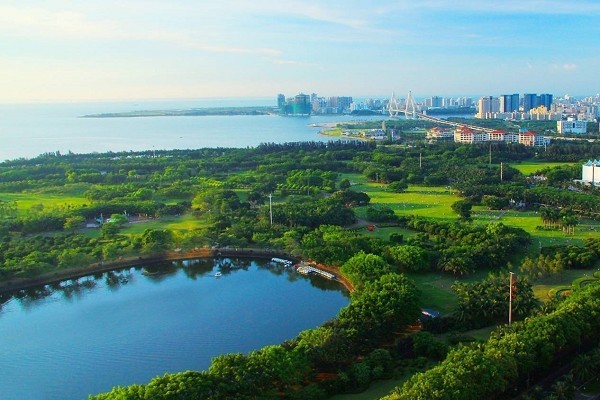 ?？诿涝从瓮Тa頭→萬綠園